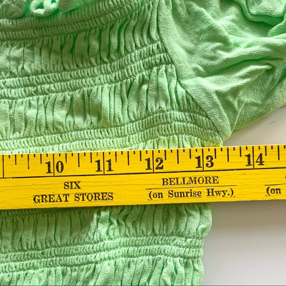 🌸New🌸 Urban Outfitters Daydreamer Smocked Pff-the-shoulder Blouse Medium - Picture 5 of 9